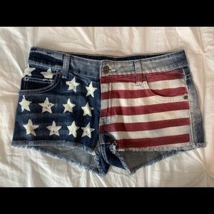 LF Carmar Shorts